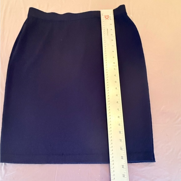 St John Navy Blue Women's Sweater Pencil Midi Skirt Size 14/Large MSRP $525 - Picture 6 of 8